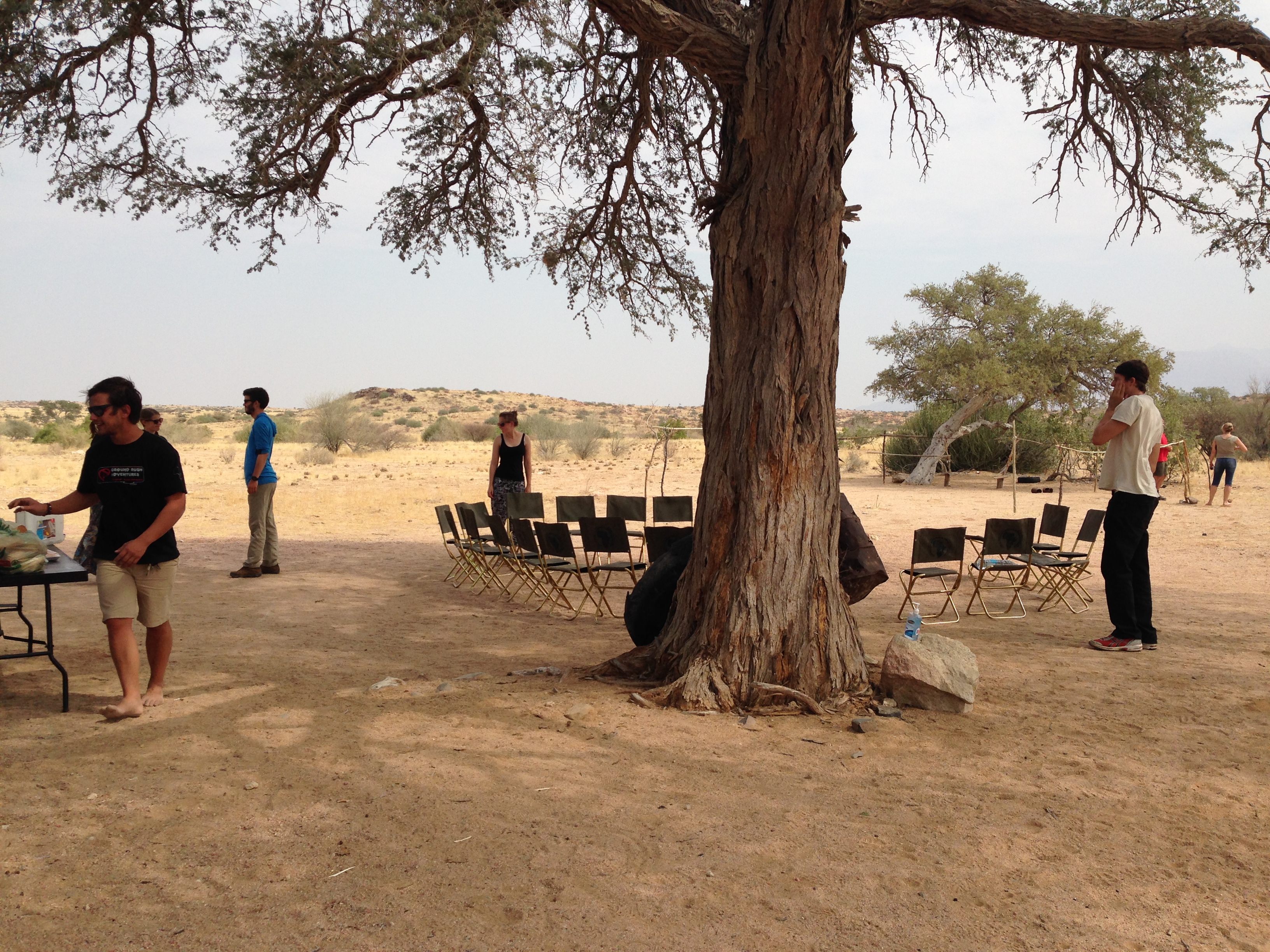 Lunch am Straßenrand Damaraland Namibia