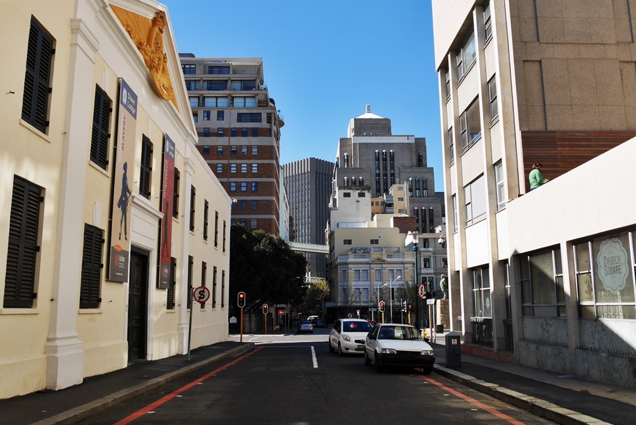Leere Straßen in District Six, eine von Kapstadts Communities, die heute aber so nicht mehr existiert.