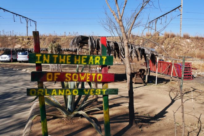 Eingangsschild zu Lebo´s Backpackers in Soweto