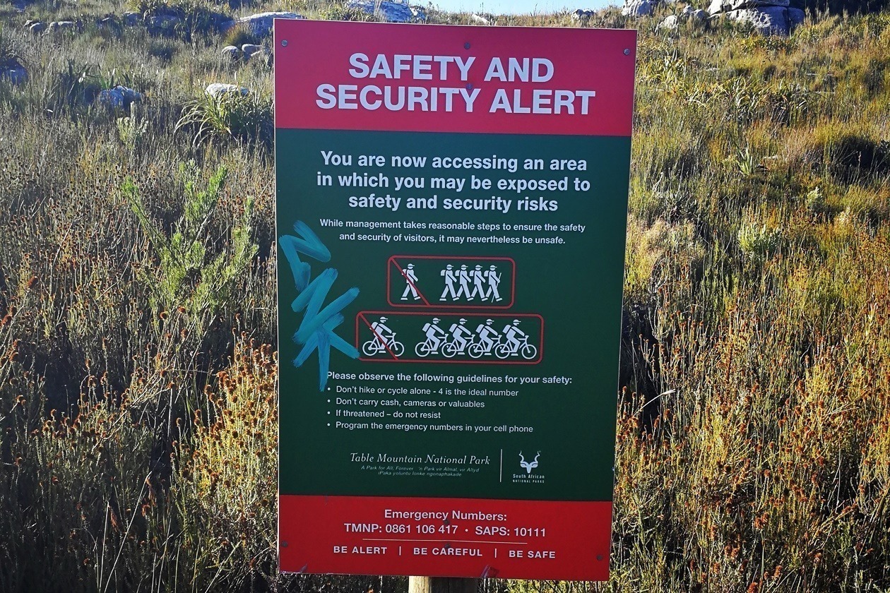 Sicherheitshinweis im Silvermine Nature Reserve