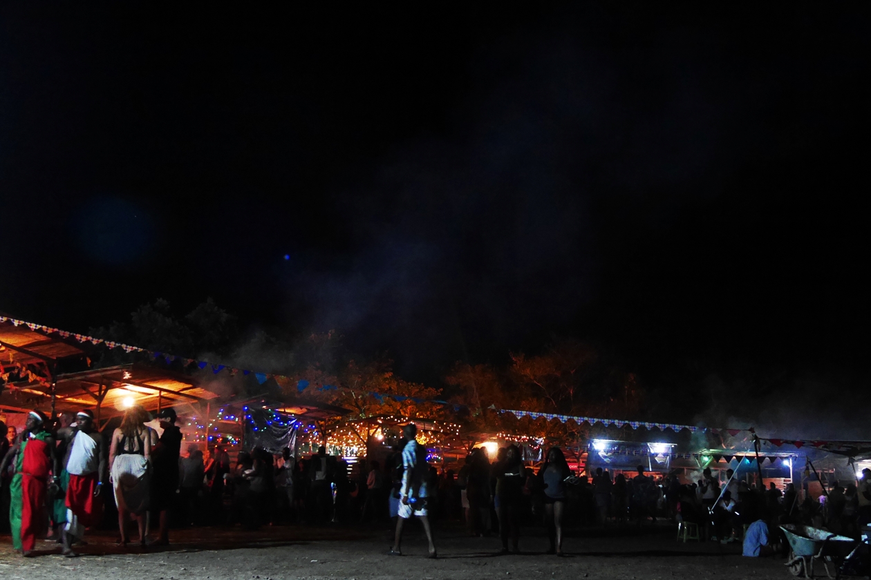 Essensstände auf dem Lake of Stars Festival in Malawi