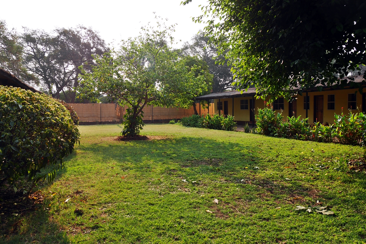 Garten im Jollyboys Camp in Livingstone