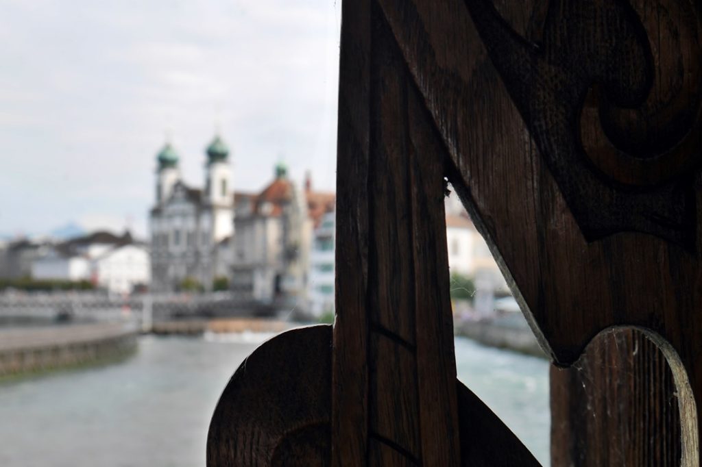 Holzelement der Spreuerbrücke in Luzern