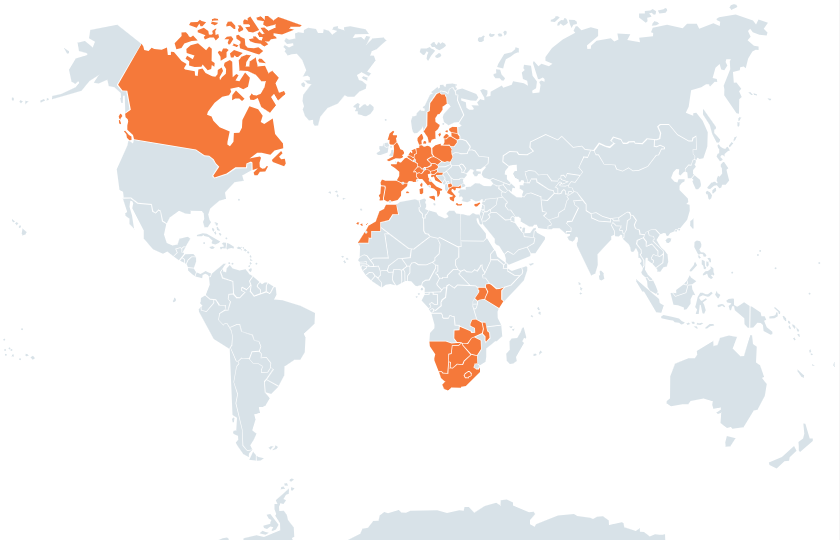 Weltkarte, in der Lynns bereiste Länder orange hervorgehoben sind.