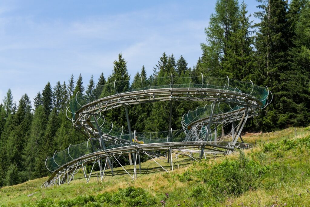Alpine Coaster von Timocks Wilde Welt auf der Mittelstation der Streubödenbahn